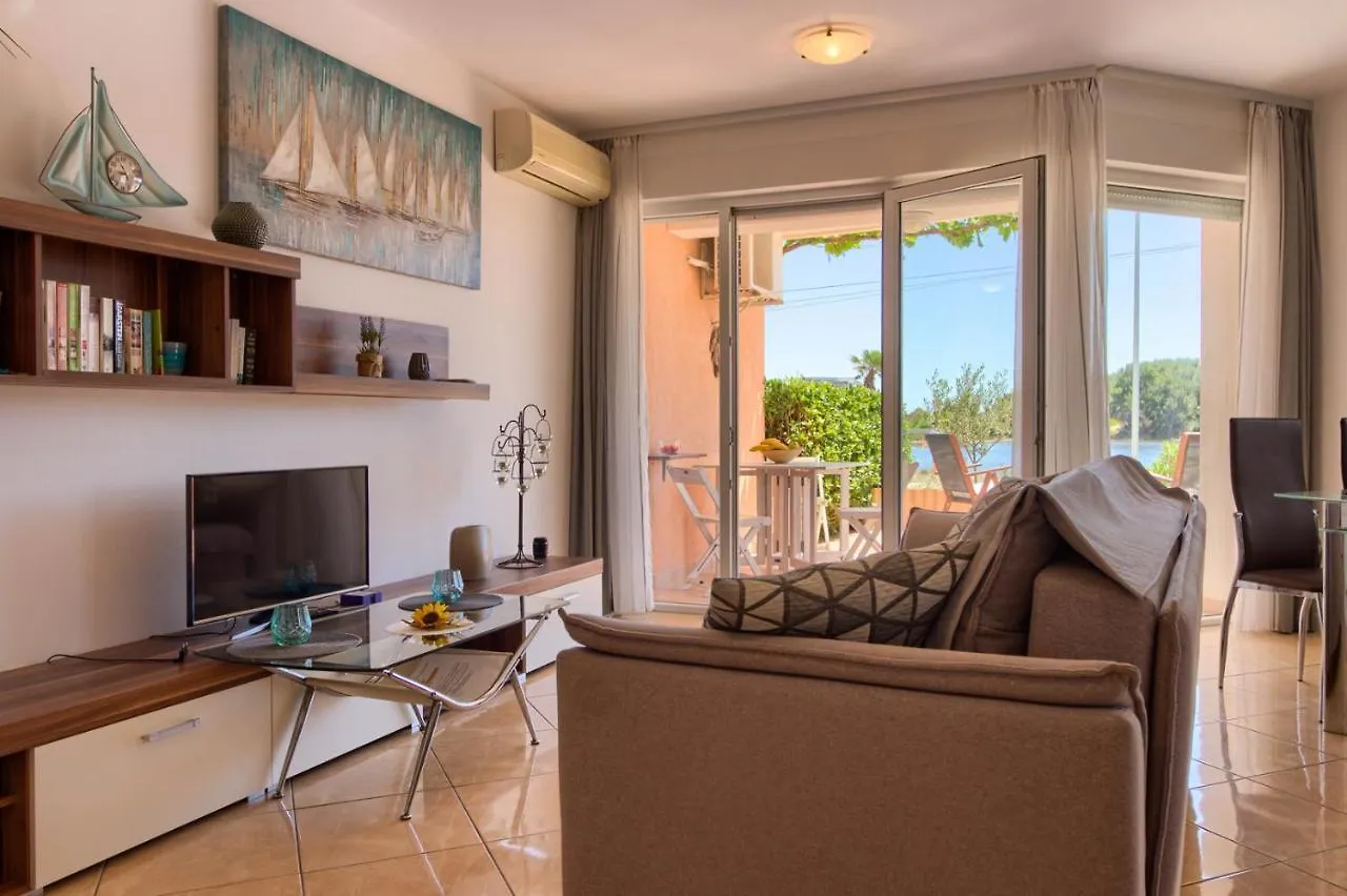 Sunshine Apartment Medulin Croatia